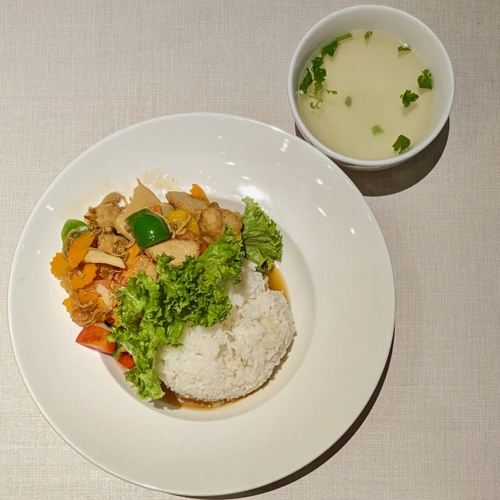 photo of D’Life Signature Ginger Chicken w Rice 薑絲雞丁飯 shared by @xinru-t on  18 Aug 2023 - review