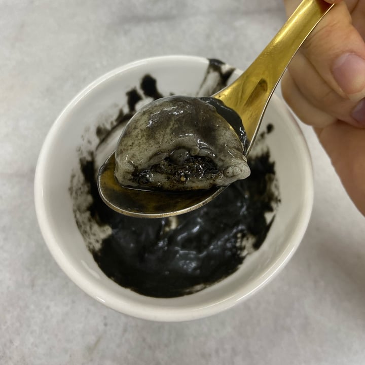 photo of 嘉嘉甜品 Black Sesame Paste shared by @kohliflower on  08 Sep 2023 - review