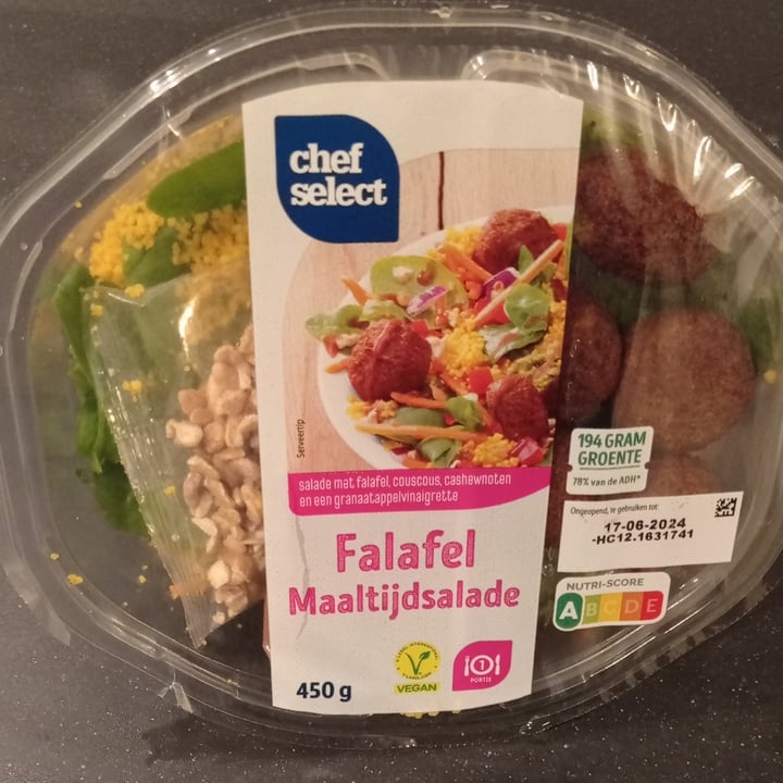 photo of Chef Select Falafel Maaltijdsalade shared by @nuriawashungry on  08 Jul 2024 - review