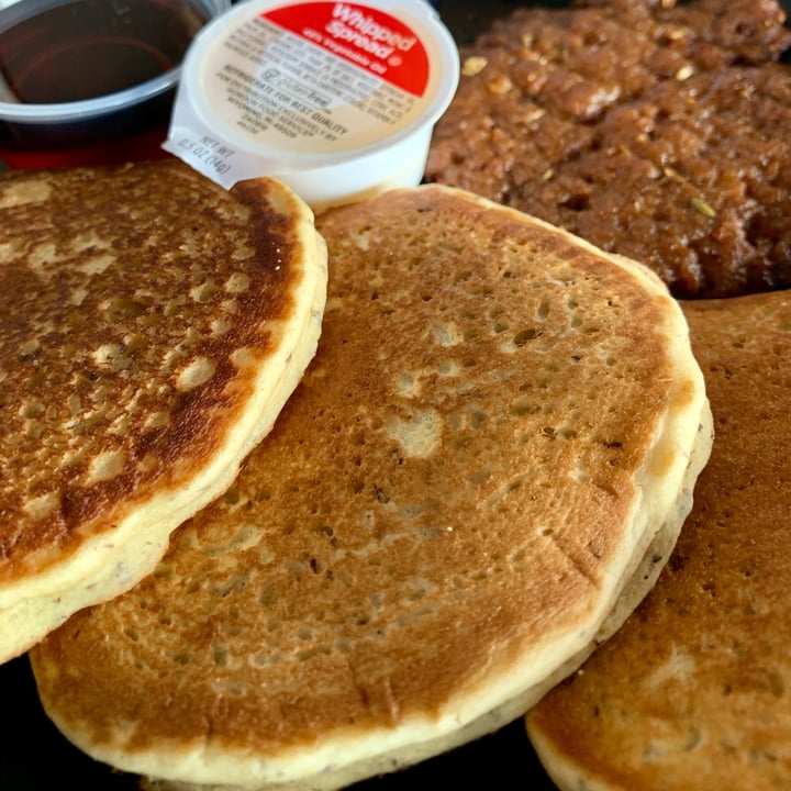 photo of Seitan's Realm Hot Cakes & Sawsage shared by @toddsebastian on  01 Jan 2025 - review