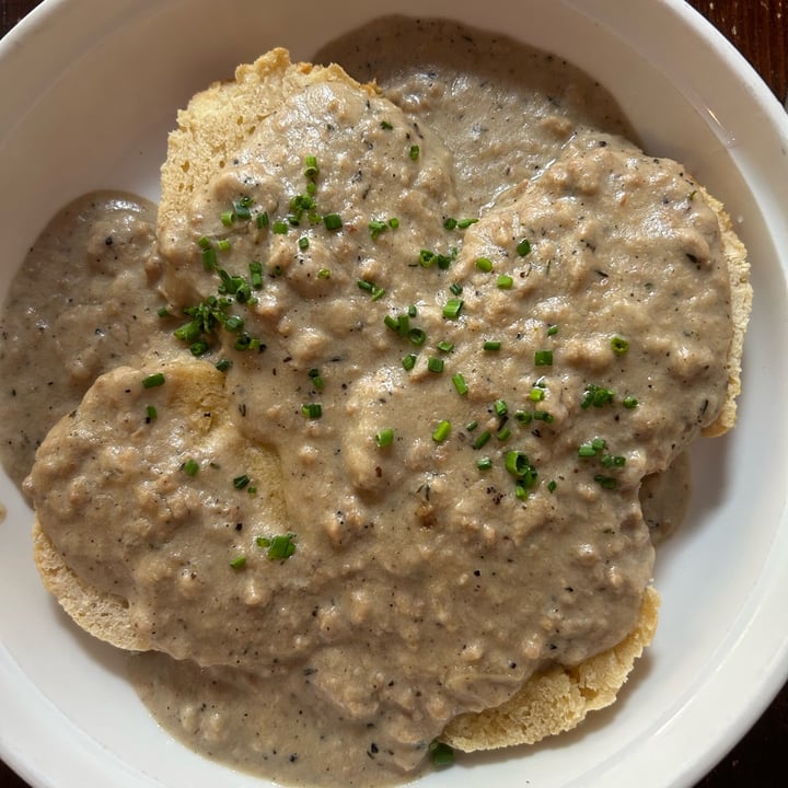 photo of Veg Biscuits & Gravy shared by @shutupmeg on  22 Aug 2023 - review