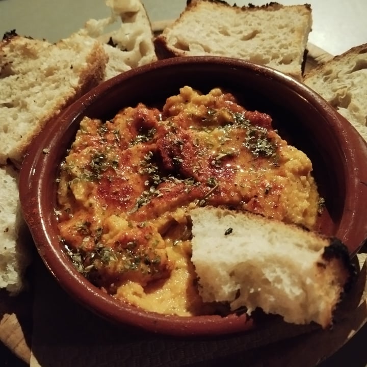 photo of Festinar Hummus de remolacha shared by @rosaliab on  08 Dec 2024 - review