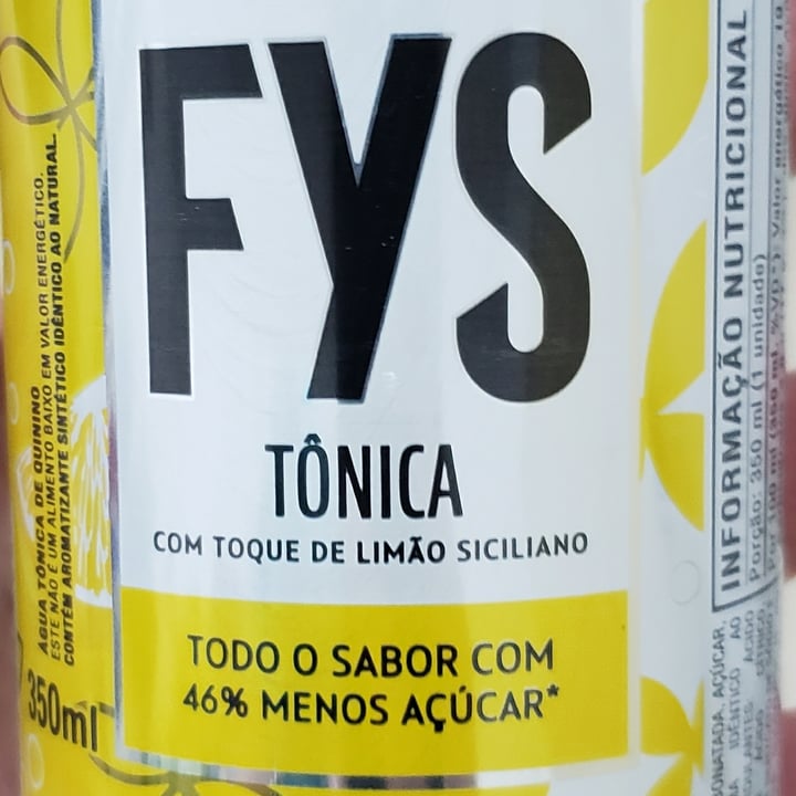photo of Heineken Tônica com toque de limão siciliano shared by @vrgvegana on  10 Mar 2024 - review