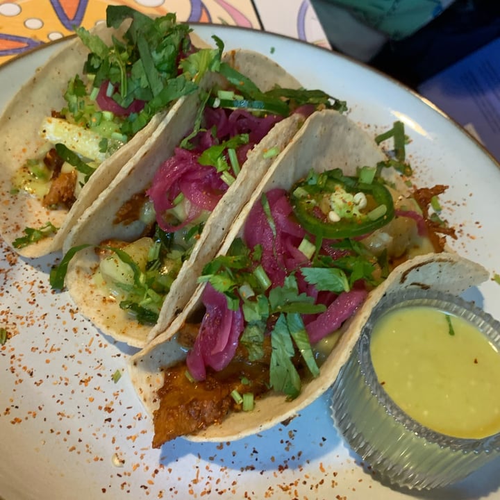 photo of LA PAPAYA Tacos Al Pastor shared by @anasoto on  15 Oct 2023 - review