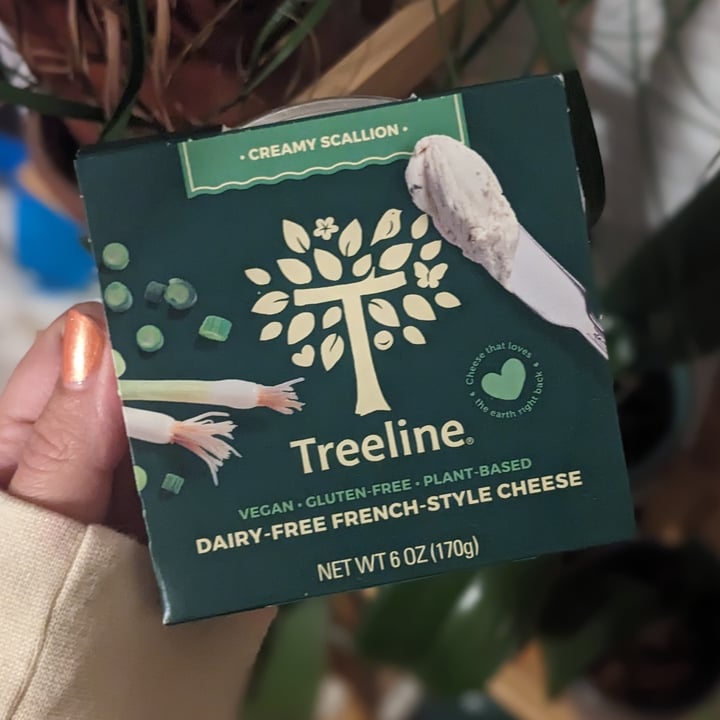 photo of Treeline Cheese Creamy Scallion Plant-based French Style Cheese shared by @iszy on  30 Sep 2023 - review