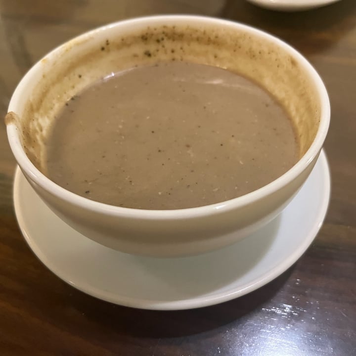 photo of The Viridian Plate Cream Of Mushroom Soup shared by @plantpowerpal on  06 Apr 2024 - review