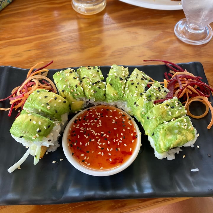 photo of Sushi At Home Tempura Veggies Summer Roll shared by @irevetcr on  14 Mar 2024 - review