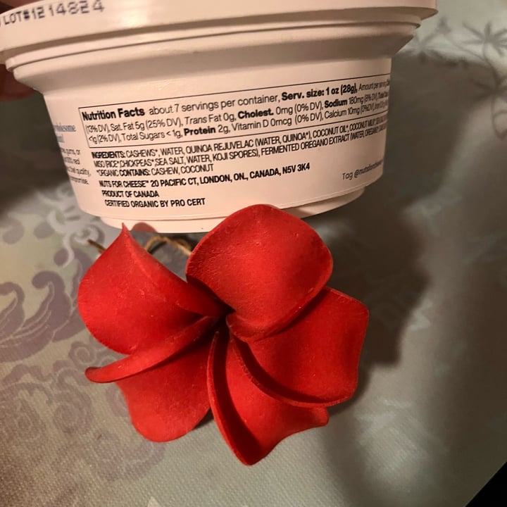 photo of Nuts For Cheese Original Cream Cheese Style Spread shared by @bandita on  28 Sep 2025 - review