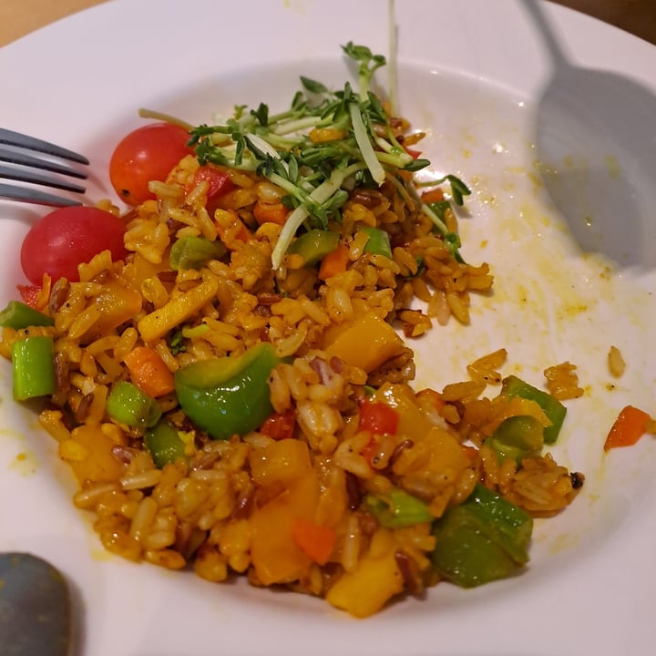 photo of Real Food Fried Brown Rice shared by @huggsbabies on  22 Nov 2023 - review