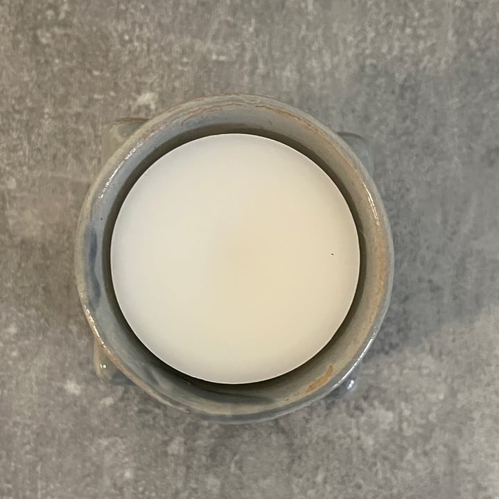 photo of Yankee candle White Spruce & Grapefruit shared by @risajanda on  17 Mar 2025 - review