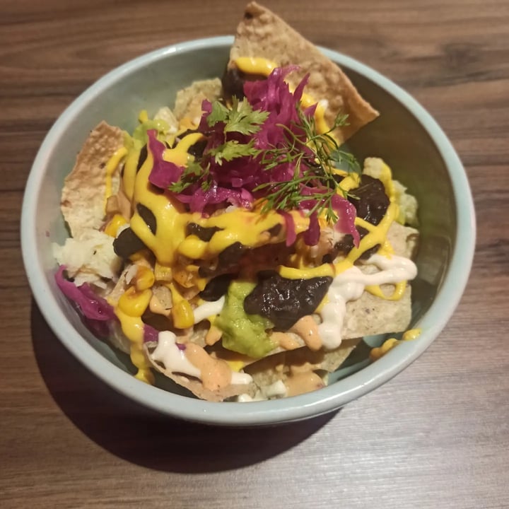 photo of Segundo Piso - Taquería Vegetal Nachos shared by @lauramartinez on  10 Jun 2024 - review