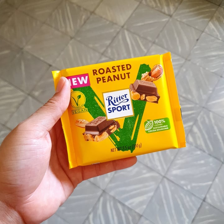 photo of Ritter Sport Roasted Peanut shared by @viralata on  21 Oct 2023 - review