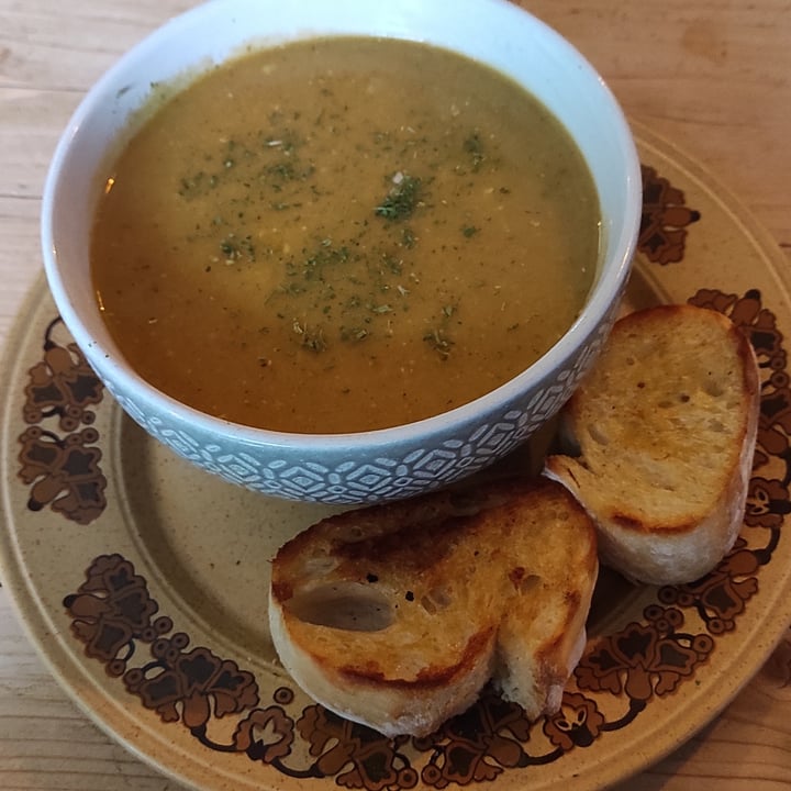 photo of The Glasvegan Lentil soup shared by @sumarhvonn on  13 Nov 2023 - review