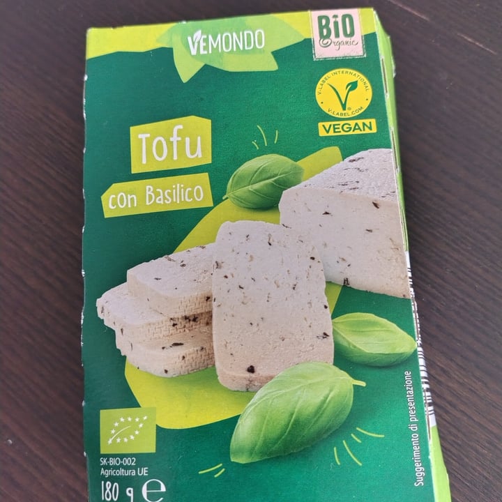 photo of Vemondo tofu con basilico shared by @fla2012 on  22 Aug 2025 - review