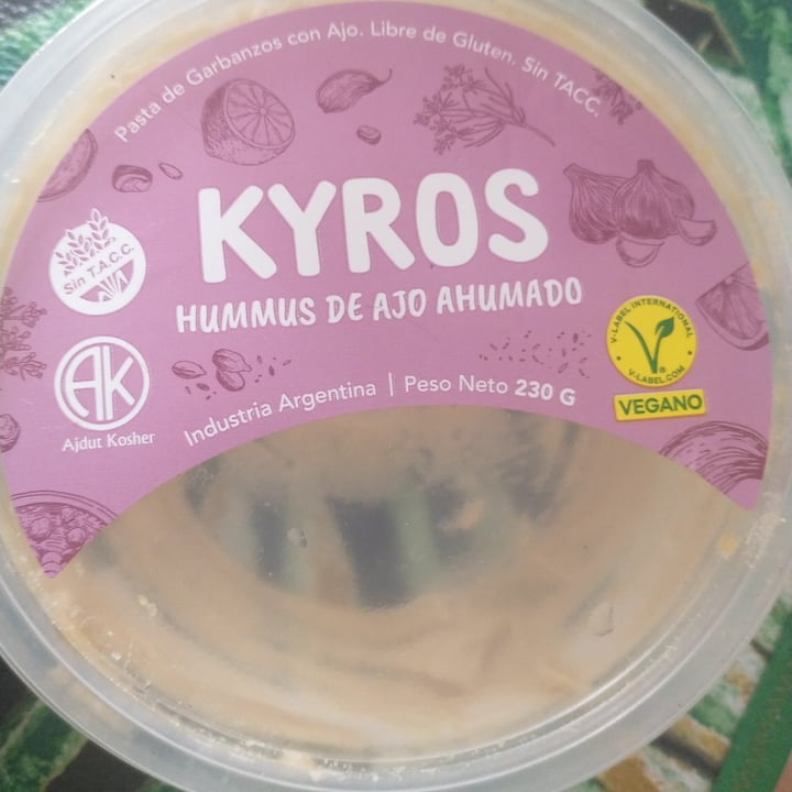 photo of Kyros Hummus De Ajo Ahumado shared by @nahomarts on  21 Nov 2023 - review