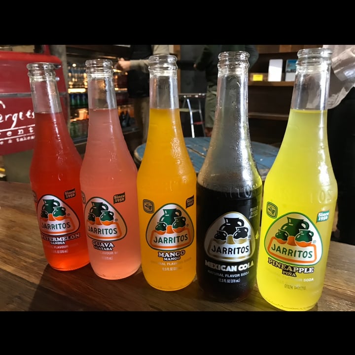 photo of Jarritos Mango shared by @piggy-egg on  17 Aug 2023 - review