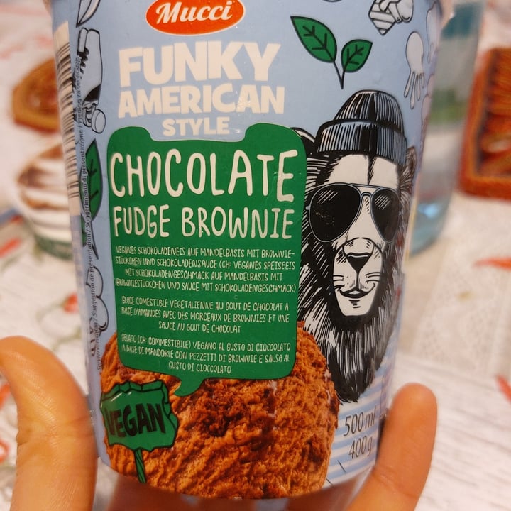 photo of Mucci funky american style chocolate fudge brownie shared by @annachiaraferrariz on  11 Feb 2024 - review