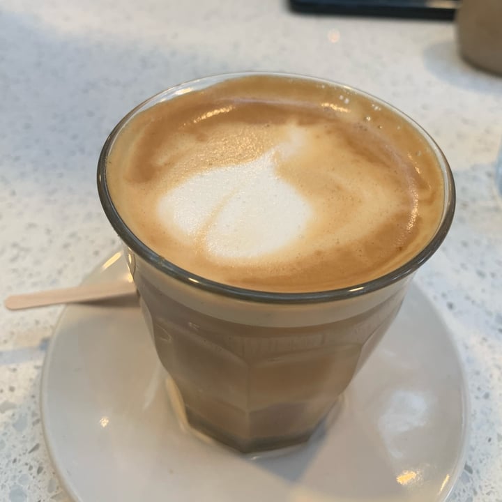 photo of Kana by Coffee Mechanics Cortado shared by @dg23 on  20 Oct 2024 - review