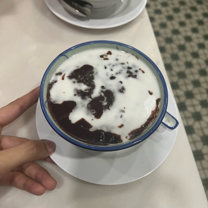 photo of Local Food - Yat Ka Yan Dessert Pulot Hitam (Black Glutinous Rice With Coconut Milk) shared by @su-p on  03 Mar 2024 - review