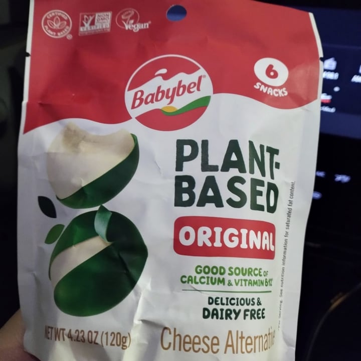 photo of Babybel Plant-Based Original Cheese Alternative shared by @dorothee on  08 Dec 2023 - review