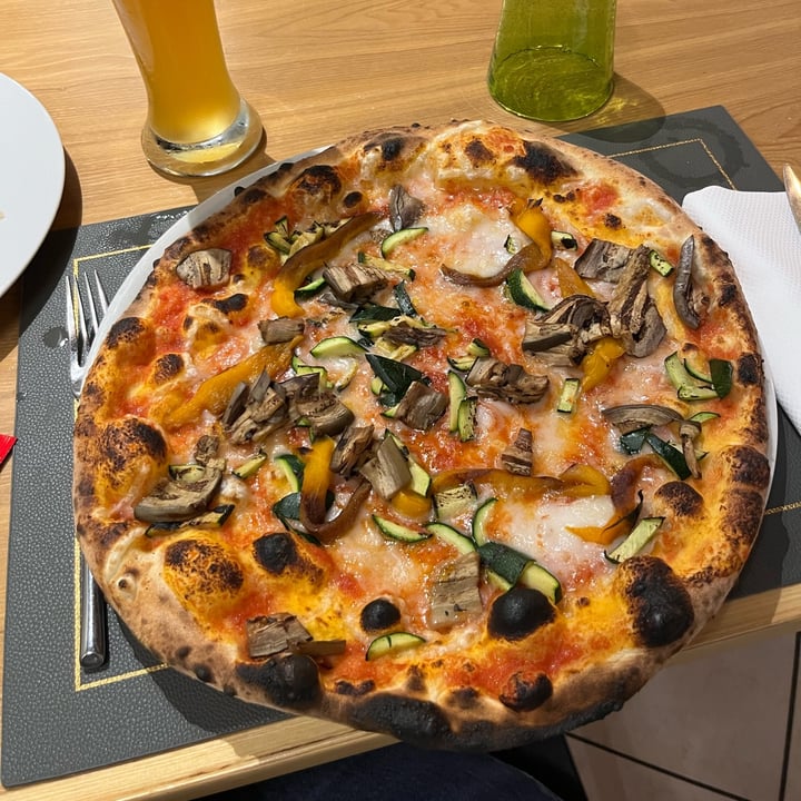 photo of La Casetta Pizzeria Pizza Verdure Veg shared by @pattini on  12 May 2024 - review