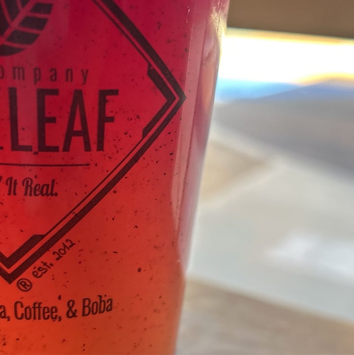 photo of Loose Leaf Boba Company Peach Mango Sunset shared by @moustachedvegan on  28 Jul 2024 - review