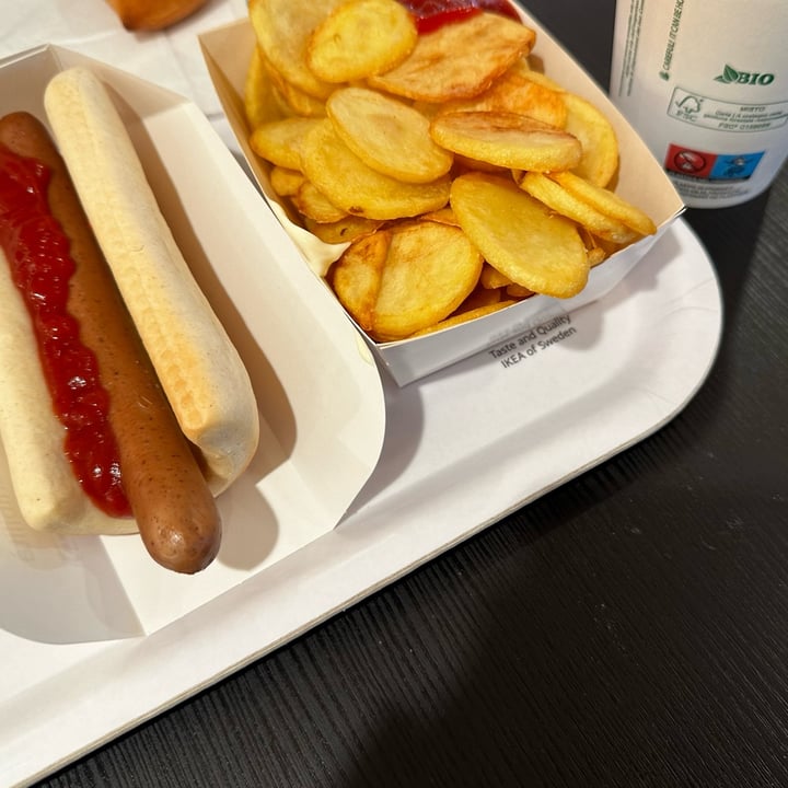 photo of IKEA Milano Carugate hot dog vegetale quale shared by @silviadmb on  18 Apr 2024 - review