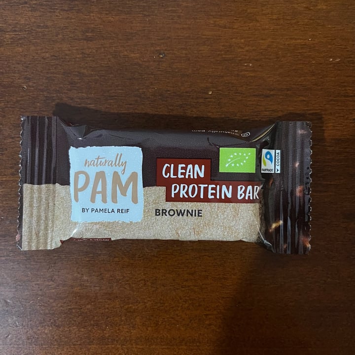 photo of Naturally Pam Brownie Protein Bar shared by @myriam- on  14 Dec 2023 - review