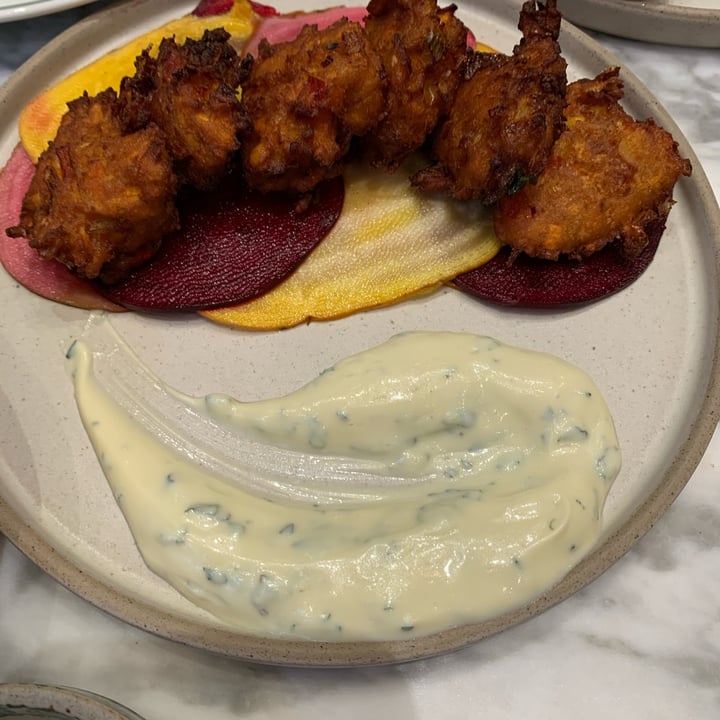 photo of plants by de Sweetcorn fritters, mint yoghurt shared by @onehungryvegan on  13 Jan 2024 - review