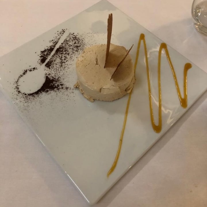 photo of Pesto di Pistacchio semifreddo al caffè shared by @antolilla on  22 Aug 2023 - review