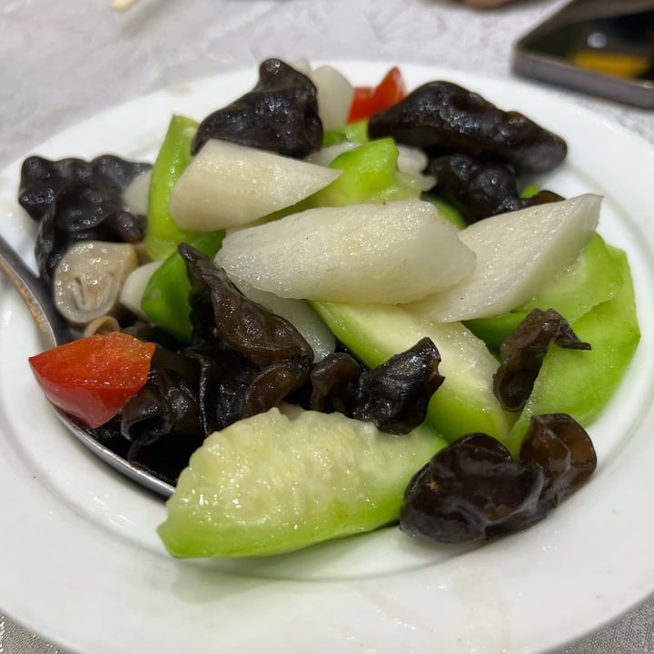 photo of Tung Fong Siu Kee Yuen Taro fish shared by @citronimus on  19 Sep 2025 - review