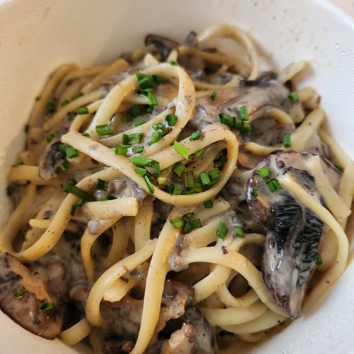 photo of Wulf & Lamb Creamy mushroom pasta shared by @bojanazl on  05 Jul 2024 - review