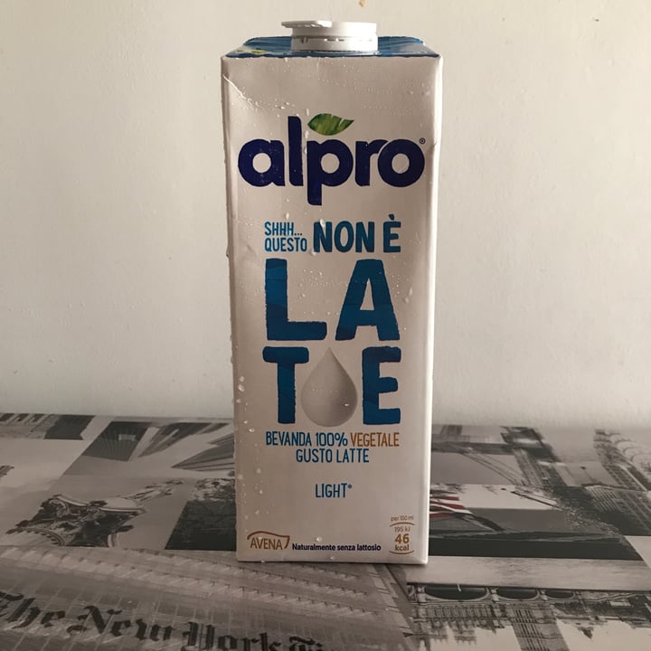 photo of Alpro Non è Latte Light shared by @apprendistavegana on  03 Oct 2023 - review