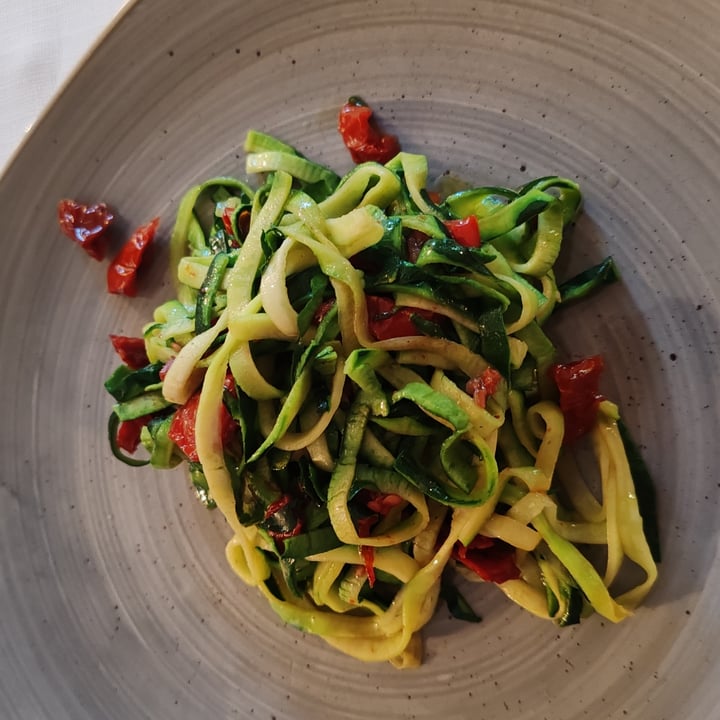 photo of Molino del Torchio spaghetti di zucchine con pomodori secchi shared by @cristina-sordi on  02 May 2025 - review