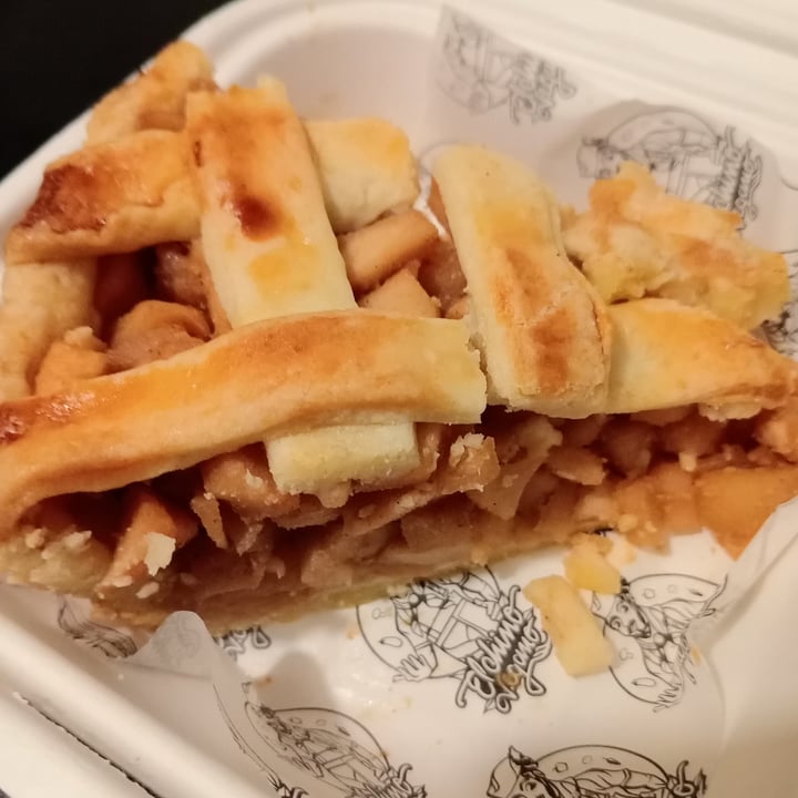 photo of El Chino Vegano Pie de manzana shared by @veganima on  22 Jul 2025 - review
