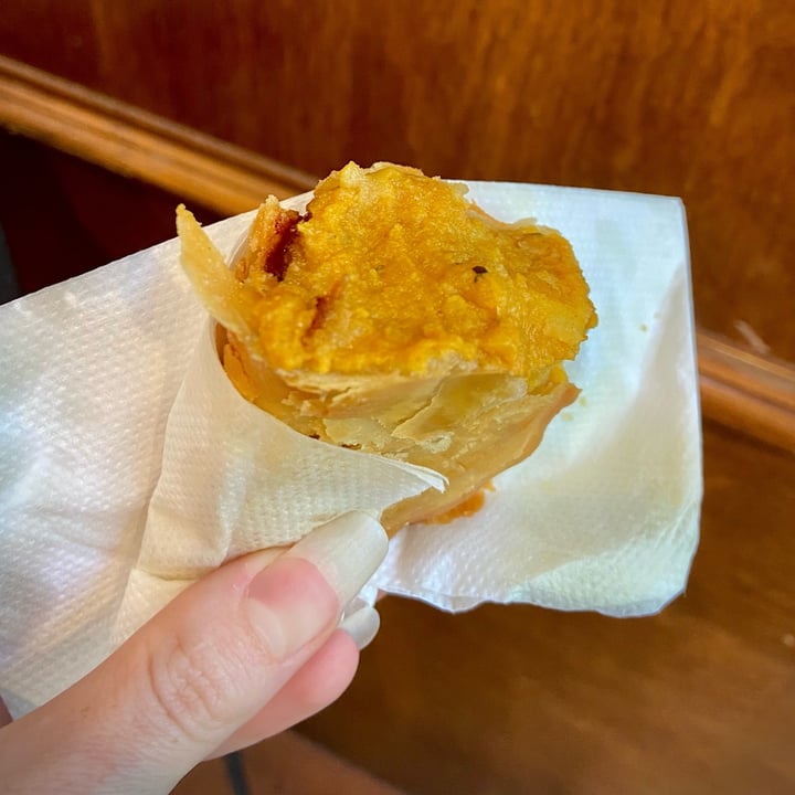 photo of September Vegan Food Homemade Curry Puff shared by @eviex on  01 Feb 2024 - review