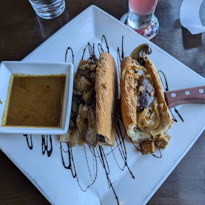 photo of Viva Tacoma Mushroom Melt shared by @klquam on  12 Oct 2024 - review