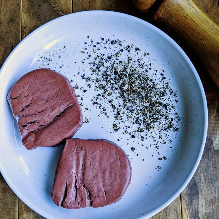photo of Eat Meati Classic Steaks shared by @theveganfeast on  15 Jan 2024 - review