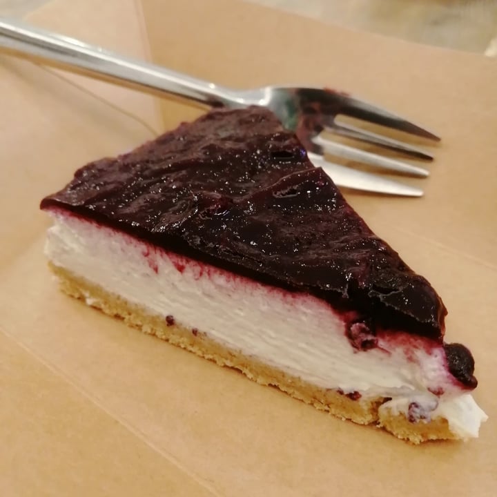 photo of Missfagiola Green Lab Bologna Cheesecake shared by @edengarden on  27 Nov 2023 - review