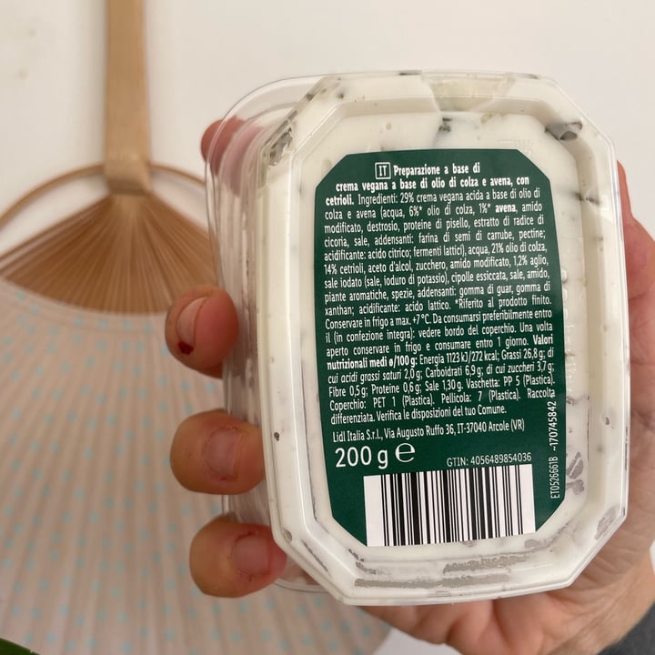photo of Vemondo salsa tzatziki shared by @violetta13 on  12 Jan 2025 - review