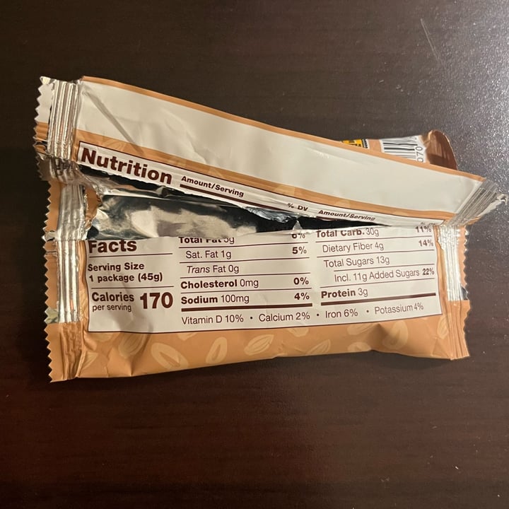 photo of Nature's Bakery Brownie Bar Double Chocolate shared by @sweetdoe37 on  19 Jan 2025 - review