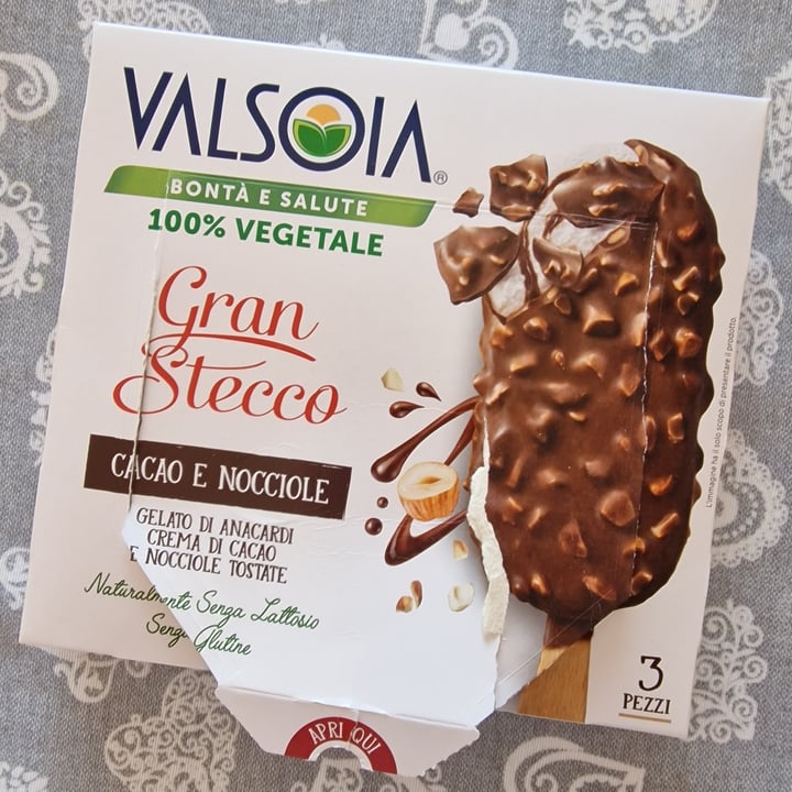 photo of Valsoia gran stecco cacao E Nocciole shared by @rosdy on  20 Aug 2023 - review