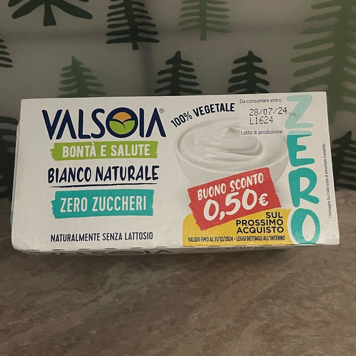 photo of Valsoia yogurt bianco naturale zero zuccheri shared by @elenaandrea on  16 Jul 2024 - review
