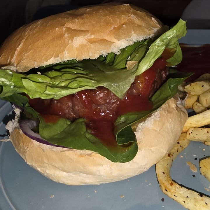 photo of Beyond Meat Jalapeño Flavour Plant-Based Patties shared by @sunshineyum on  05 Jul 2025 - review