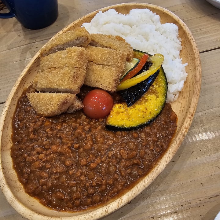 photo of Pivot BASE Cafe & Bar ＠Dotonbori Japanese curry with cutlet and rice shared by @toko on  26 Feb 2025 - review