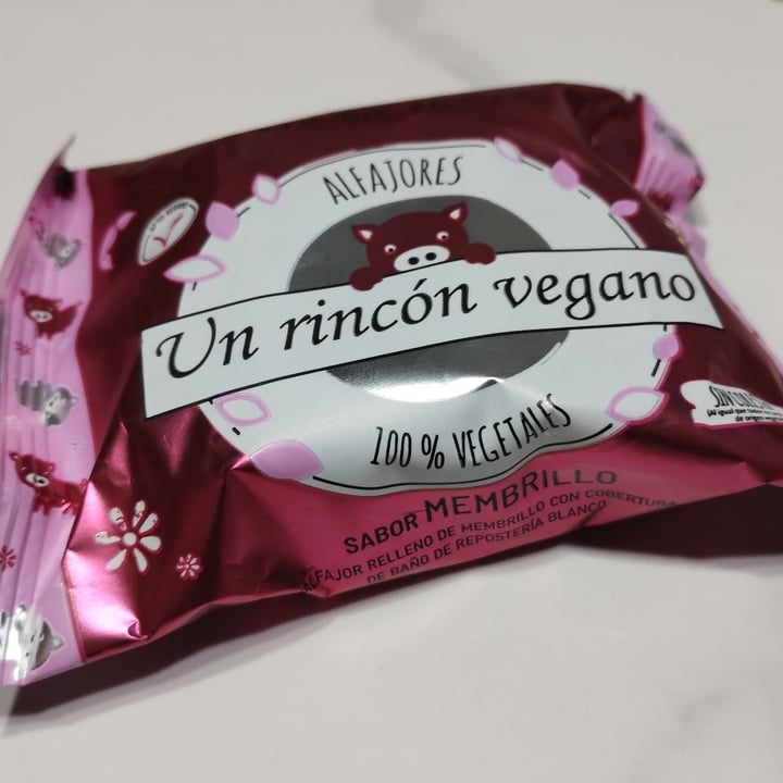 photo of Un Rincón Vegano Alfajor de Membrillo shared by @yuyumi on  24 Oct 2023 - review