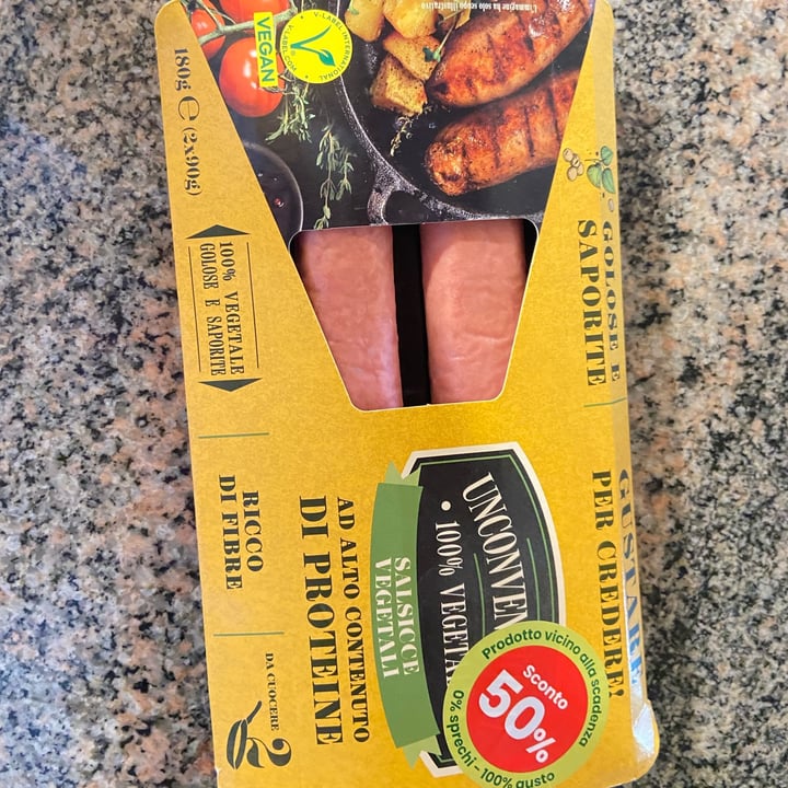 photo of Unconventional Salsicce Vegetali - Sausages shared by @saraxcix on  08 Nov 2024 - review