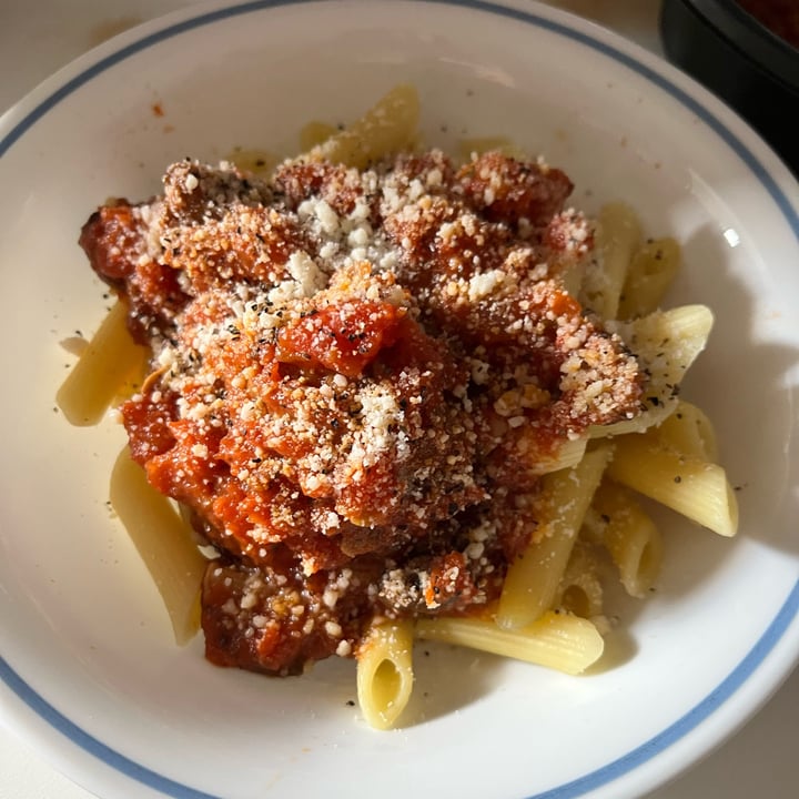 photo of Frederik’s by Meijer’s Olive Oil, Basil & Garlic artisan pasta sauce shared by @kristin548 on  04 Sep 2023 - review