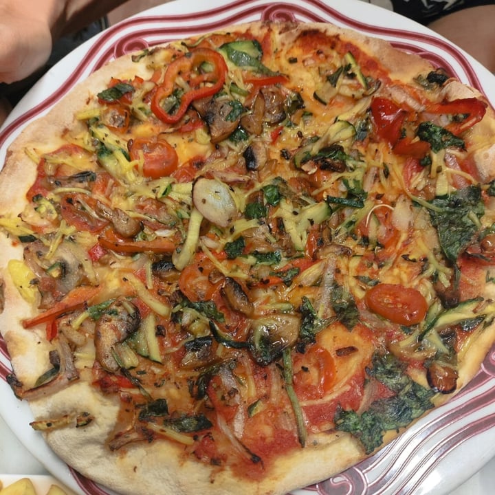 photo of La Soleia d'Oix Pizza Vegana shared by @georgina722 on  22 Jul 2025 - review
