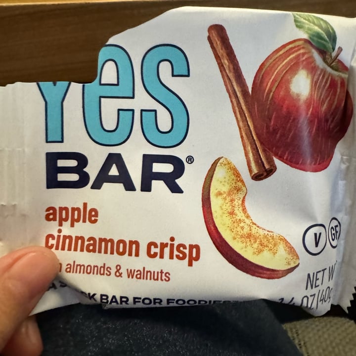 photo of YES Bar Apple Cinnamon Crisp shared by @ashtothexo on  12 Jan 2024 - review